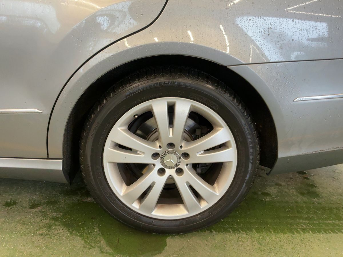 Mercedes-Benz E-Klasse 2012 — photo 6