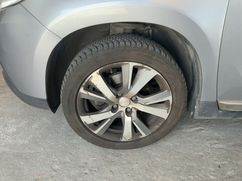 Peugeot 2008 1.2 PureTech Allure 2016 – снимка 3