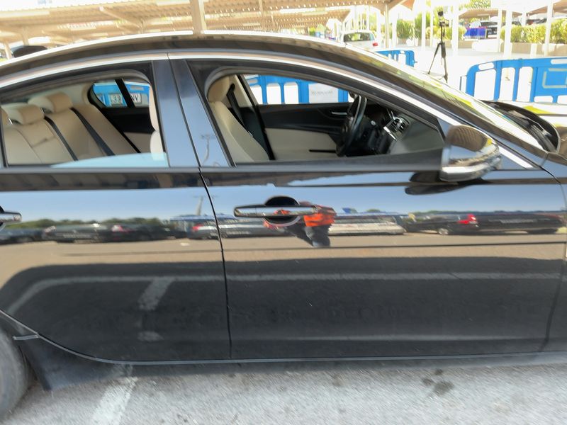 Jaguar XE 20d Pure — zdjęcie 7
