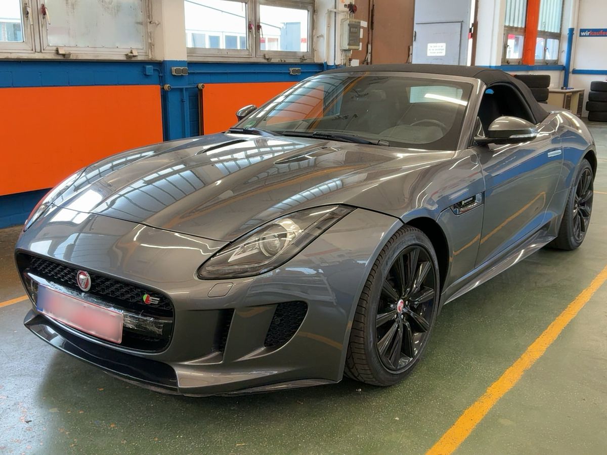 Jaguar F-TYPE 2015