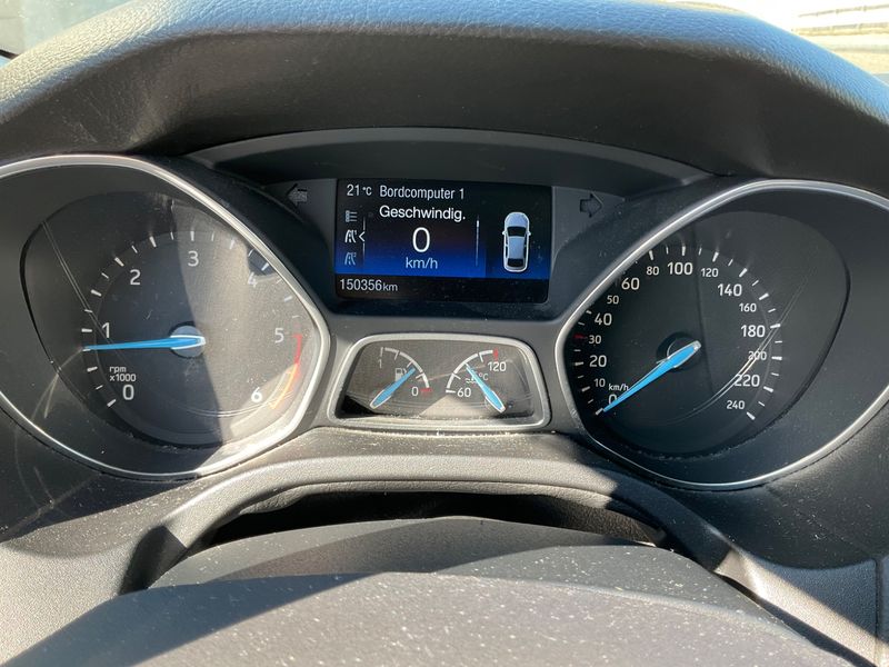 Ford Focus 1.5 TDCi Business 2017 – снимка 18