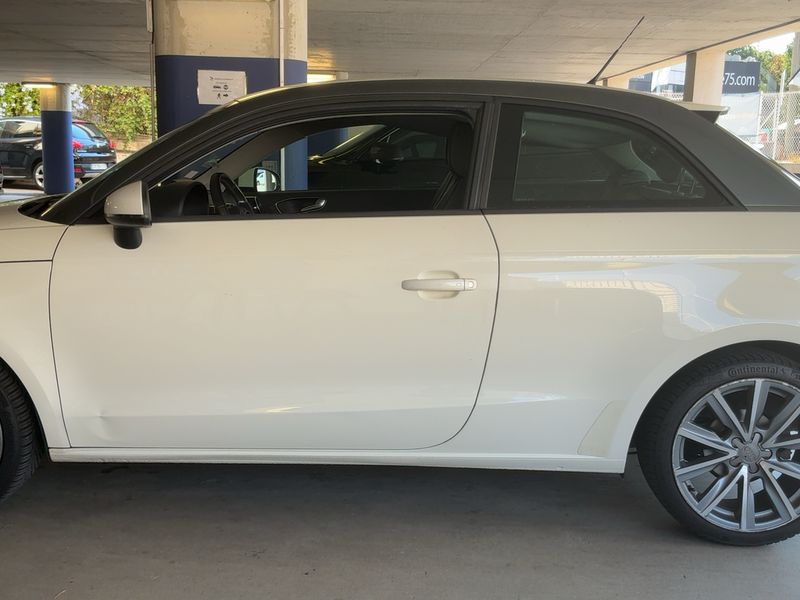 Audi A1 1.6 TDI Ambition Luxe — zdjęcie 4