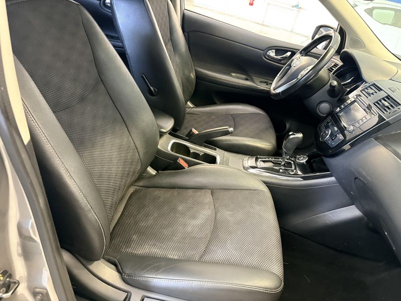 Nissan Pulsar 1.2 N-Connecta — zdjęcie 11