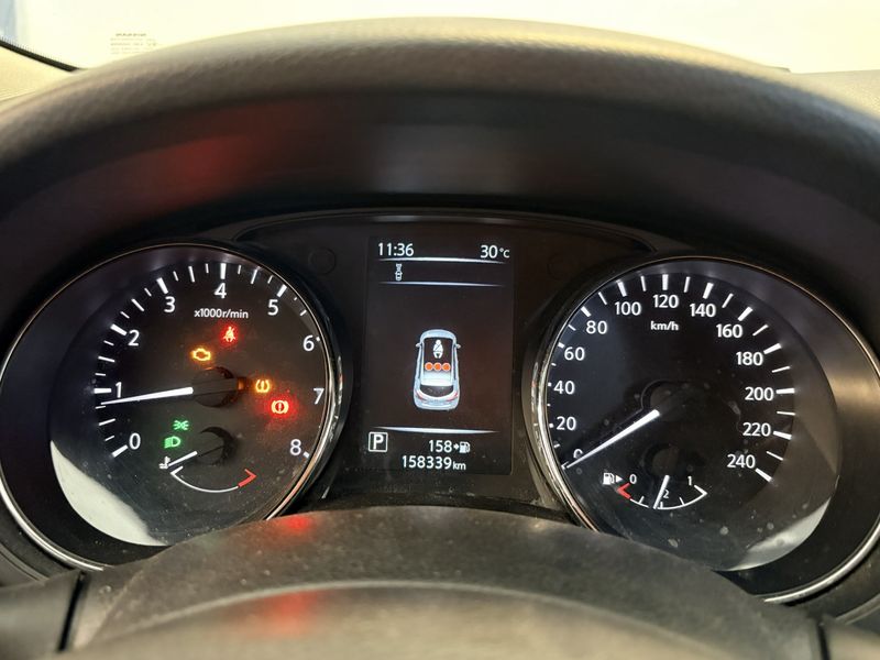 Nissan Pulsar 1.2 N-Connecta — zdjęcie 13