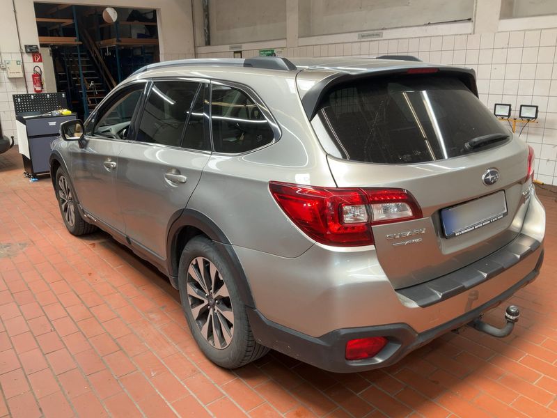 Subaru Outback 2.0 Diesel Comfort — zdjęcie 3