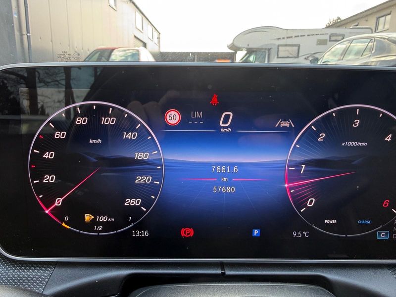 Mercedes-Benz C-Klasse C 200 d Mild-Hybrid T Avantgarde — zdjęcie 12
