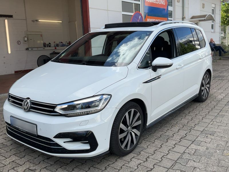 Touran 2.0 TDI Highline BlueMotion Tech