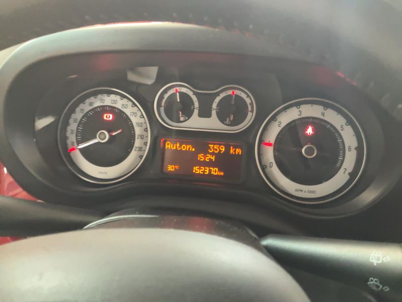 Fiat 500L 1.4 Easy — zdjęcie 13