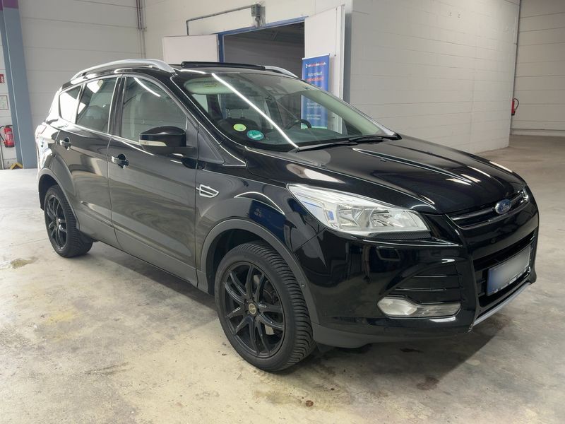 Ford Kuga 2.0 TDCi Titanium 2016 – снимка 12