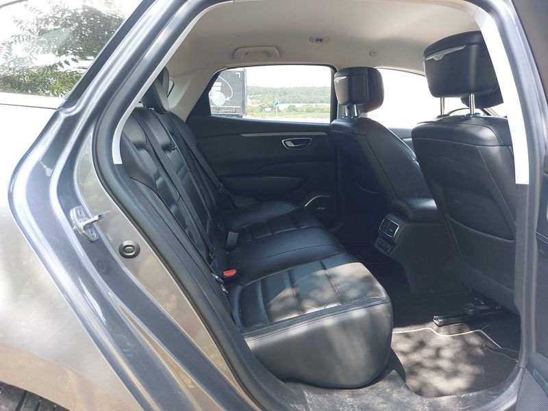 Renault Talisman 1.6 dCi Energy Initiale Paris 2015 – снимка 14