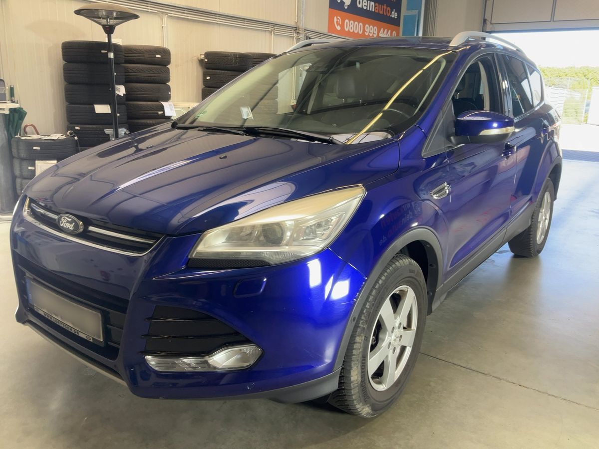 Ford Kuga 2014 — photo 1