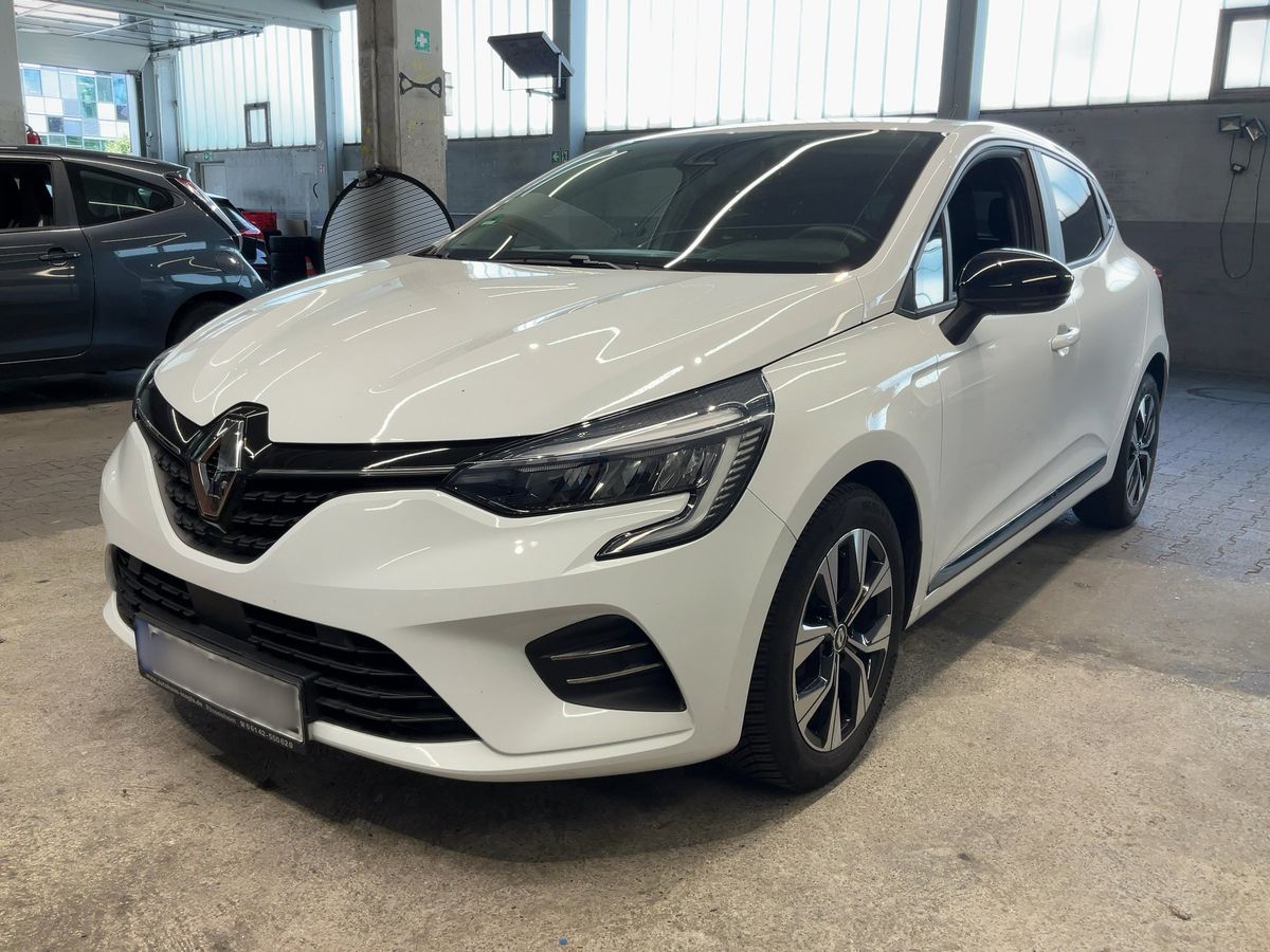 Renault Clio 2023