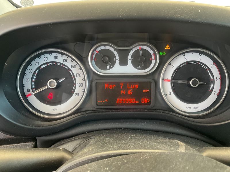 Fiat 500L 1.3 JTD Pop Star — zdjęcie 4