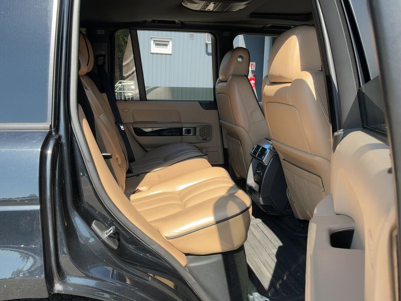 Land Rover Range Rover 4.4 TD V8 Vogue — zdjęcie 14