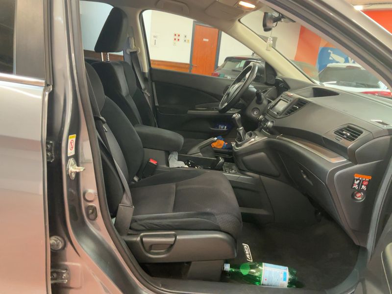 Honda CR-V 2.0 i-VTEC Elegance Navi 2WD — zdjęcie 11