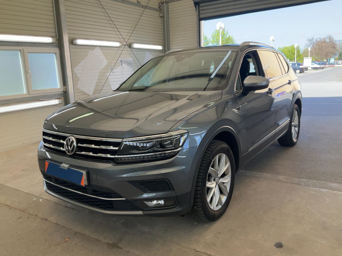 Volkswagen Tiguan 2021 — photo 1