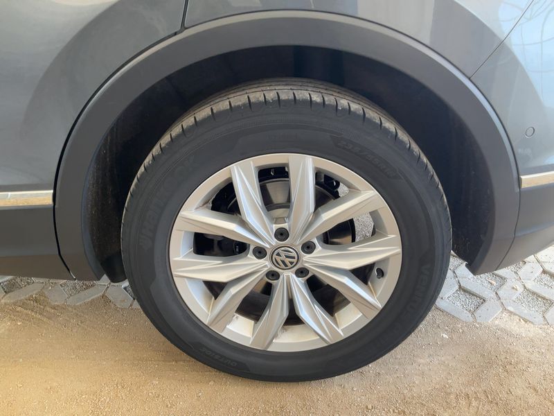 Volkswagen Tiguan 2.0 TDI Highline 4Motion BlueMotion Tech 2018 – снимка 5