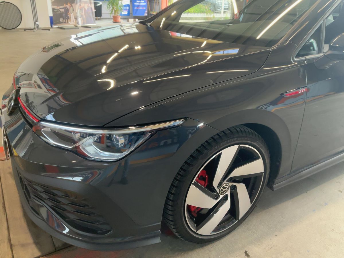 Volkswagen Golf VIII 2.0 TSI GTI Clubsport