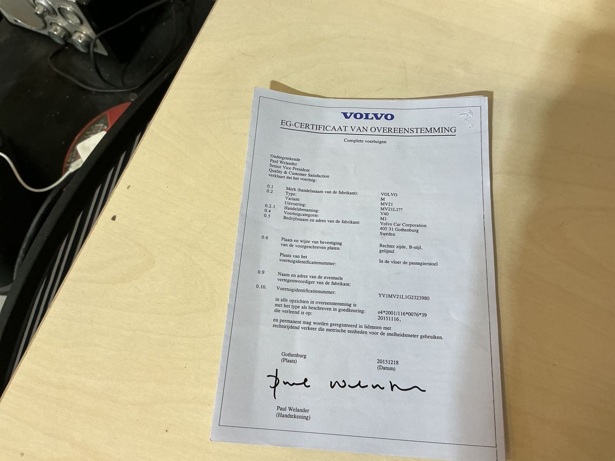 Volvo V40 2.0 T2 Momentum