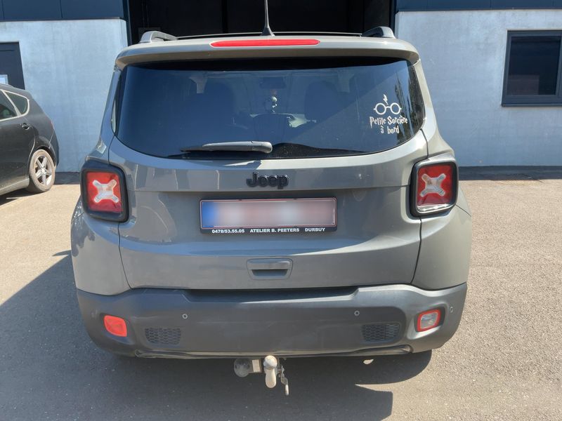 Jeep Renegade 1.6 M-Jet Brooklyn Edition FWD — zdjęcie 5
