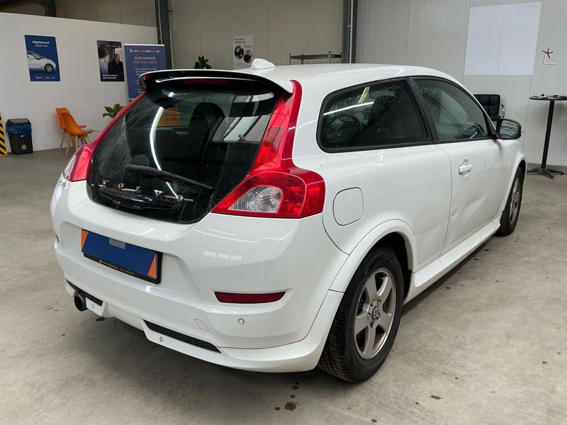 Volvo C30 1.6 D2 Edition R-Design — zdjęcie 2