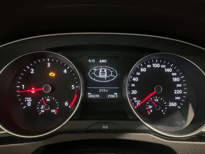 Volkswagen Passat 1.6 TDI Comfortline BlueMotion Tech — zdjęcie 13