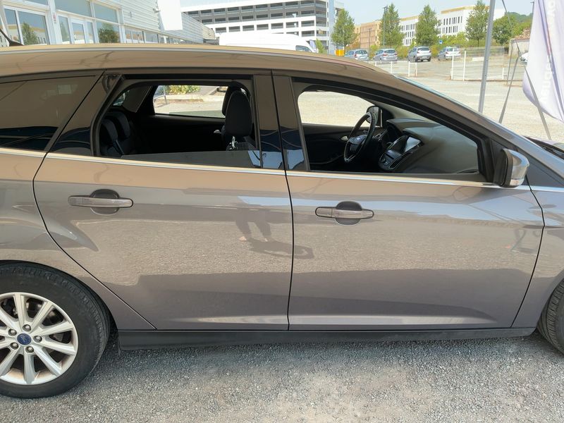 Ford Focus 1.0 EcoBoost Titanium — zdjęcie 7