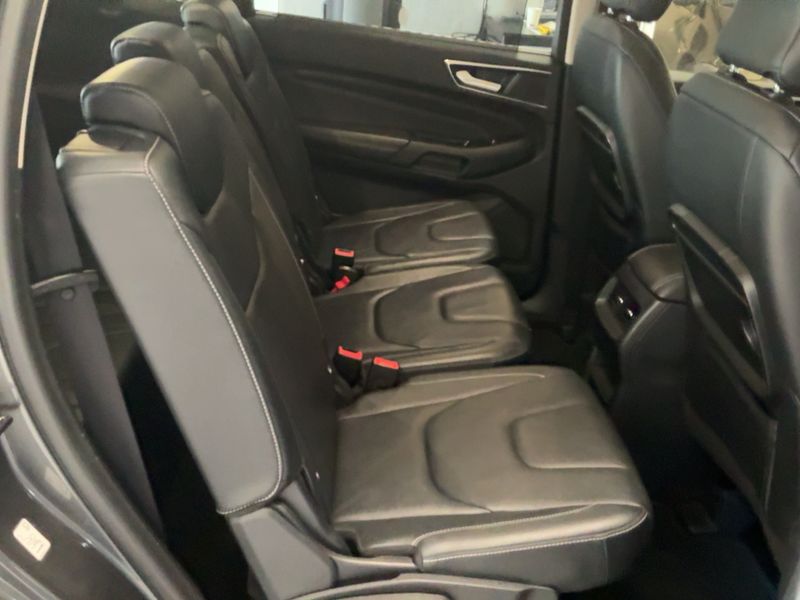 Ford S-Max 2.0 TDCi Titanium 4x4 — zdjęcie 14