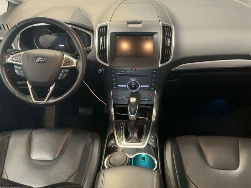 Ford S-Max 2.0 TDCi Titanium 4x4 — zdjęcie 12