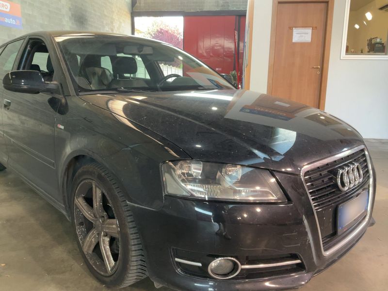 Audi A3 Sportback 2.0 TDI Ambition 2010 – снимка 12