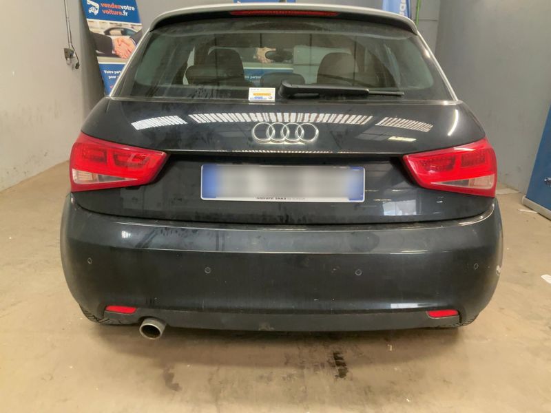 Audi A1 Sportback 1.6 TDI S line Sportpaket 2012 – снимка 7