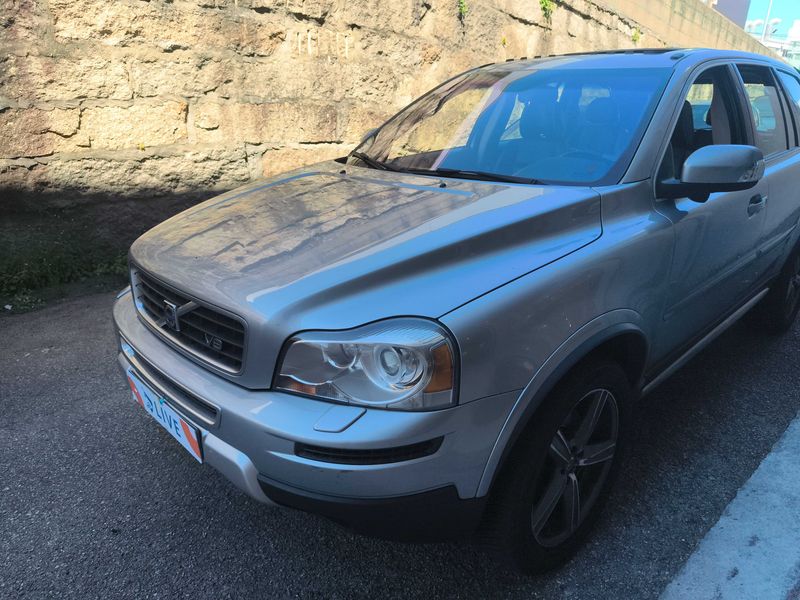 Volvo XC90 4.4 V8 Sport — zdjęcie 2
