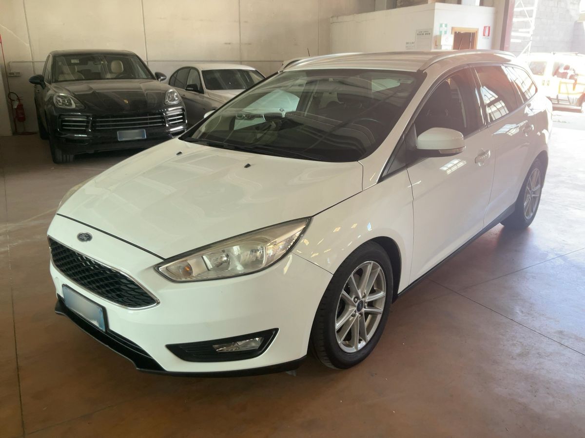 Ford Focus 2017 — photo 1