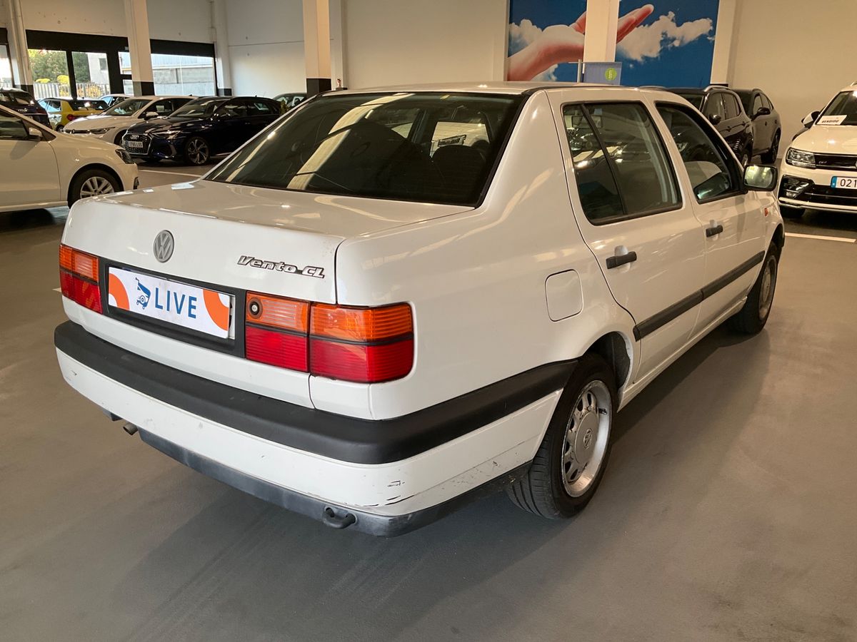 Volkswagen Vento 1.6 CL