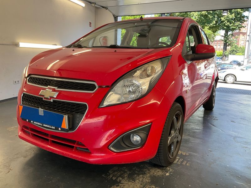 Chevrolet Spark 1.0 LT