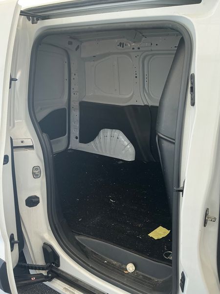Opel Combo 1.5 CDTI Select — zdjęcie 14