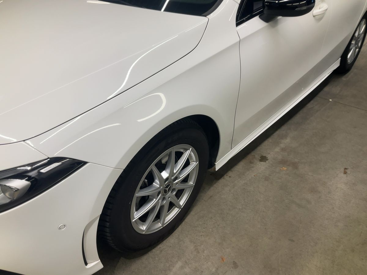 Mercedes-Benz A-Klasse Limousine A 200 Mild-Hybrid AMG Line