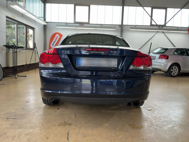 Volvo C70 2.5 T5 Momentum — zdjęcie 5