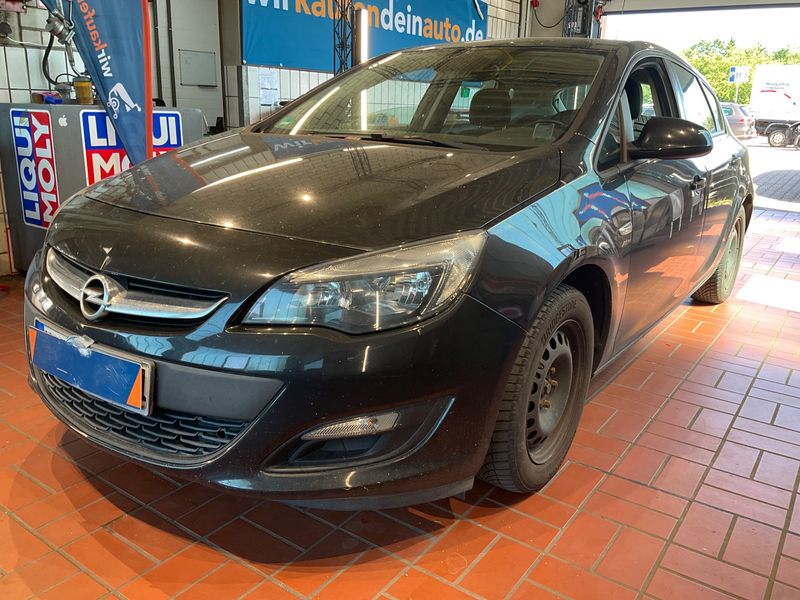 2013 Opel Astra
