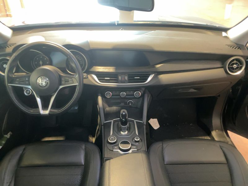 Alfa Romeo Stelvio 2.2 JTDM Executive Q4 — zdjęcie 12