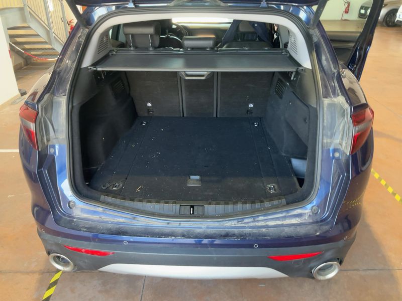 Alfa Romeo Stelvio 2.2 JTDM Executive Q4 — zdjęcie 10