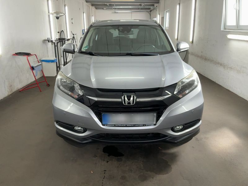 Honda HR-V 1.5 i-VTEC Executive — zdjęcie 9