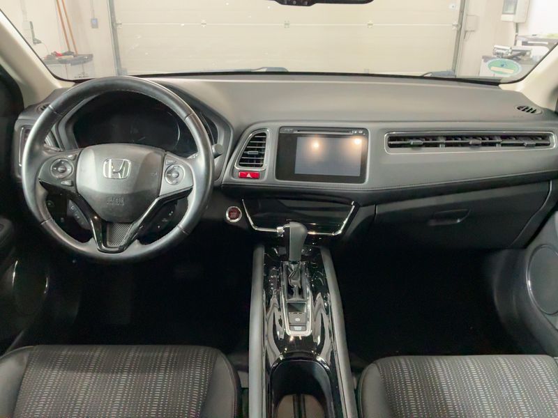 Honda HR-V 1.5 i-VTEC Executive — zdjęcie 12