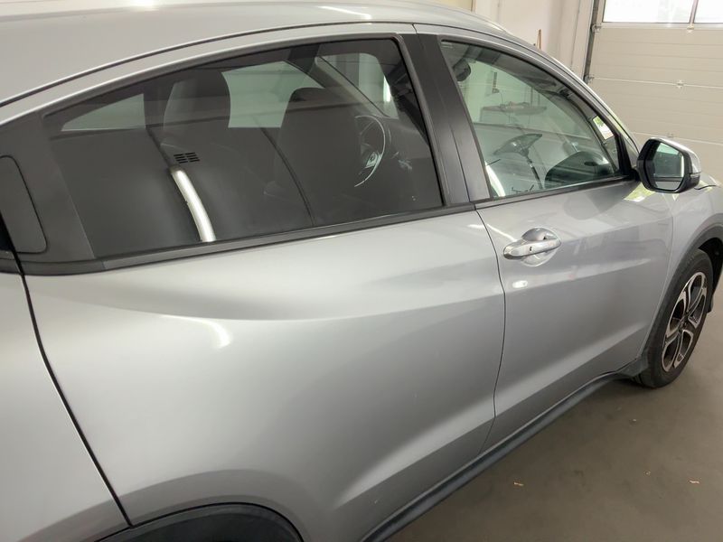 Honda HR-V 1.5 i-VTEC Executive — zdjęcie 7