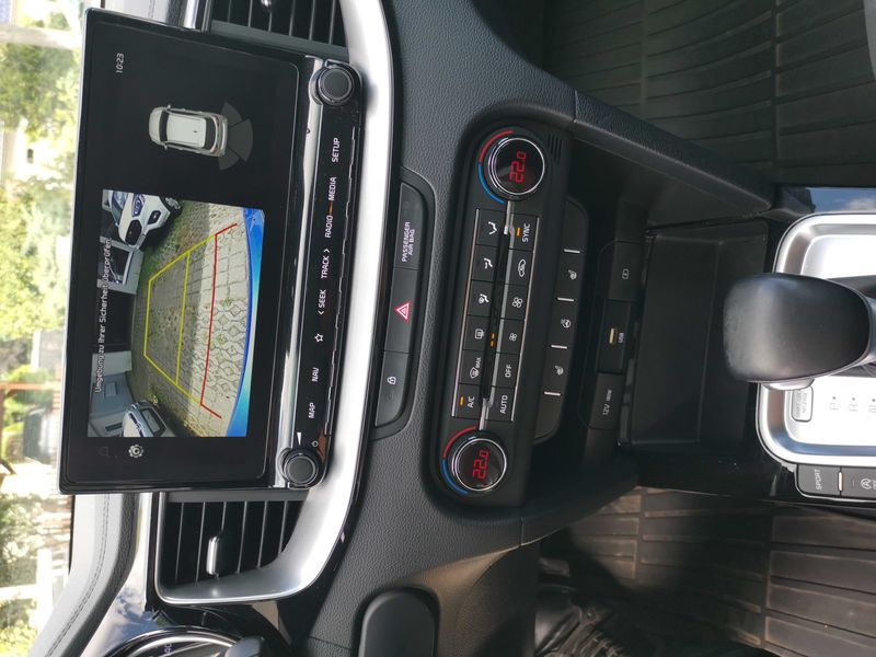 Kia cee'd 1.4 TGDI Vision — zdjęcie 17