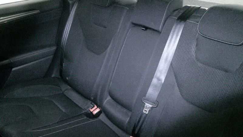 Ford Mondeo 2.0 TDCi EcoBlue Titanium — zdjęcie 13