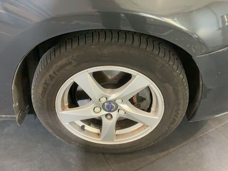 Volvo S60 2.0 D4 Kinetic 2015 – снимка 11