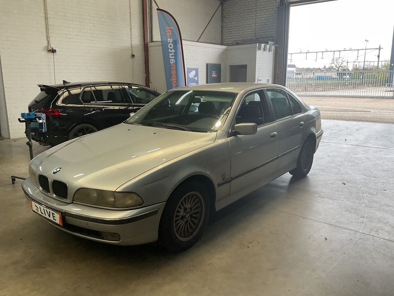 5er 528i