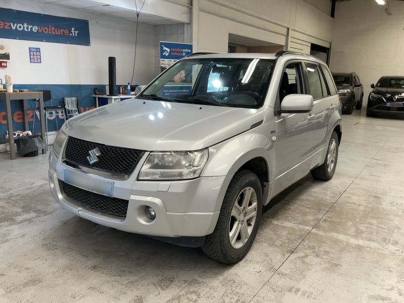 Suzuki Grand