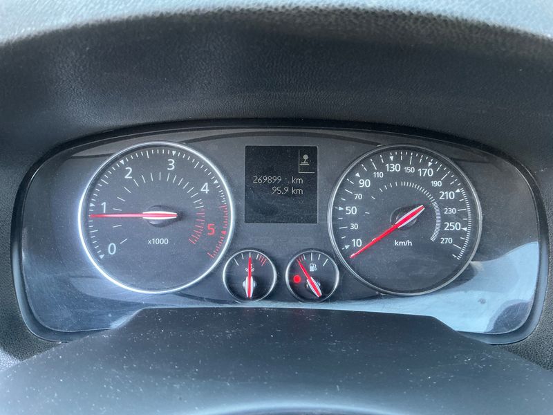 Renault Laguna 2.0 dCi Energy Business — zdjęcie 4